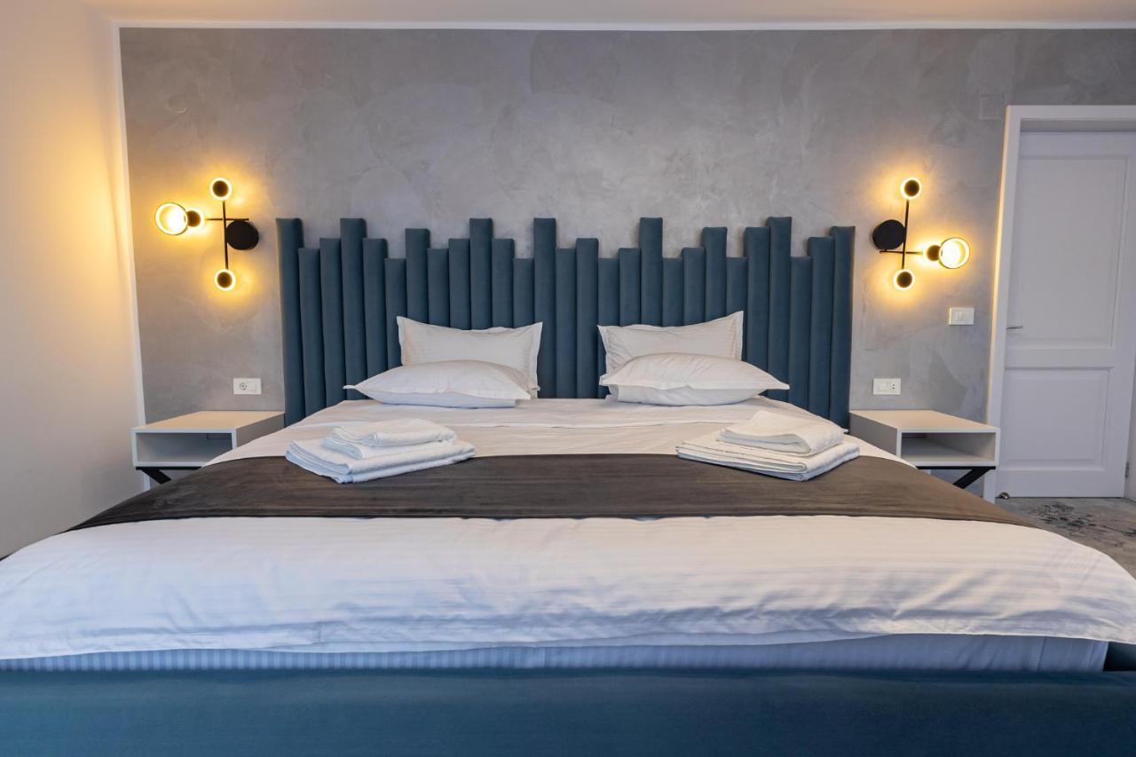 D&D Relax Spa Bucovina 坎普朗莫道尼斯 外观 照片